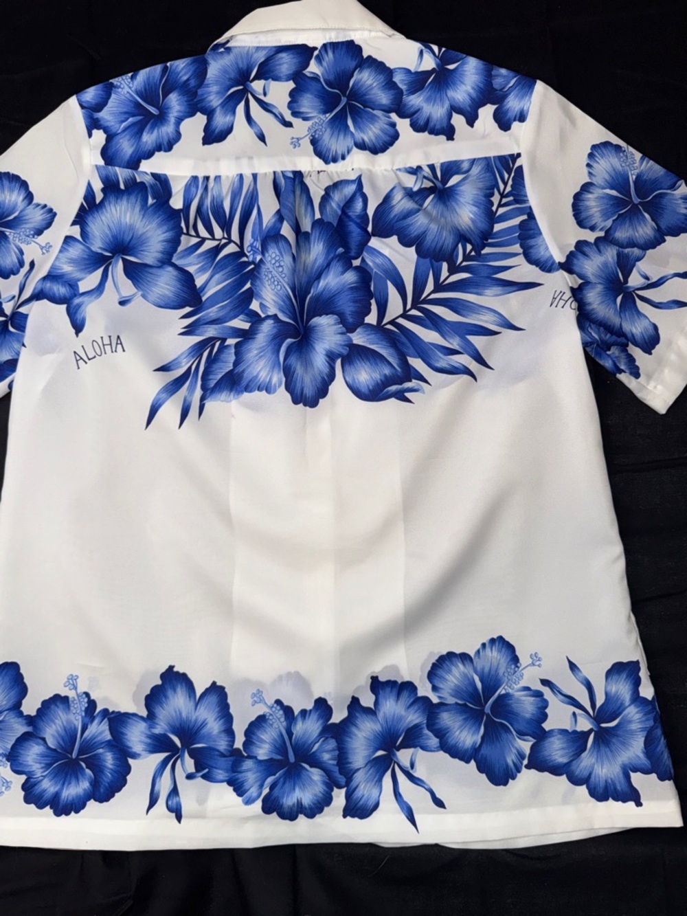 80s Hawaiian White & Blue Aloha Floral Button-Down Shirt - Picture 4 of 4